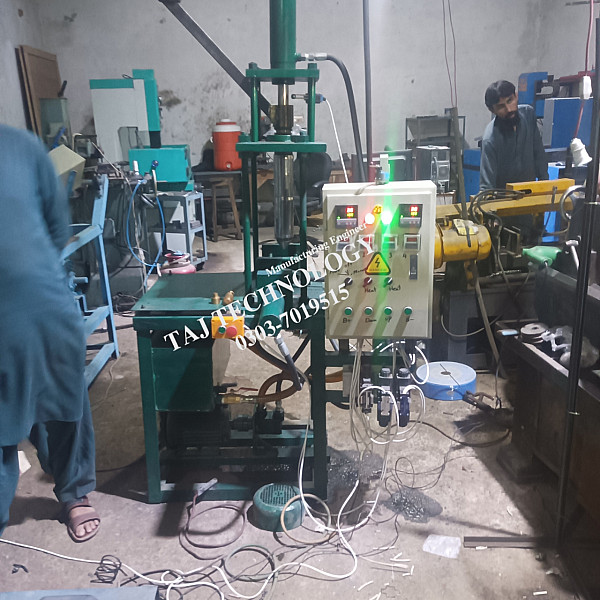 Hydrulic Molding Machine Auto